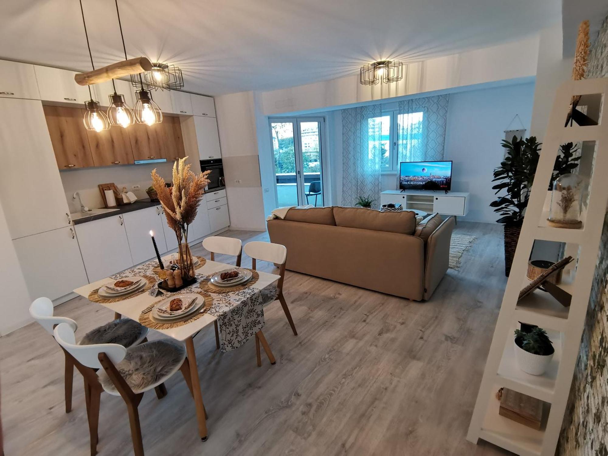 City Center Accommodation - 108 레시차 외부 사진